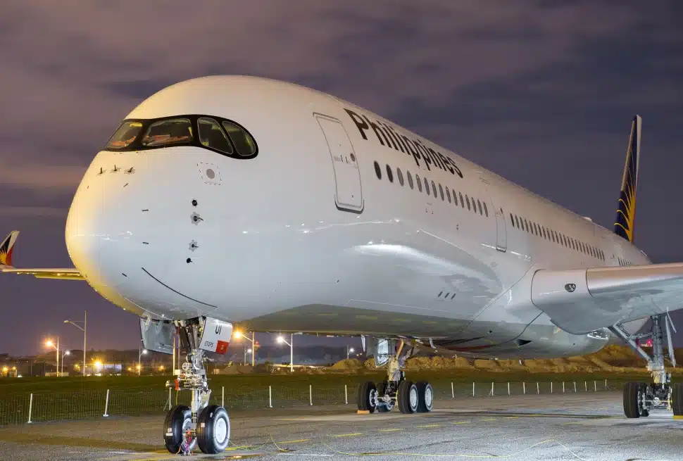 philippine air with tabby and tamara with white sky travel in Dubai