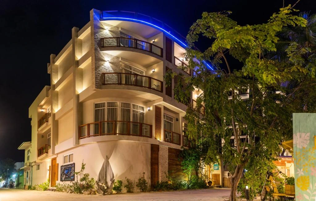 Velana beach hotel (Maafushi)