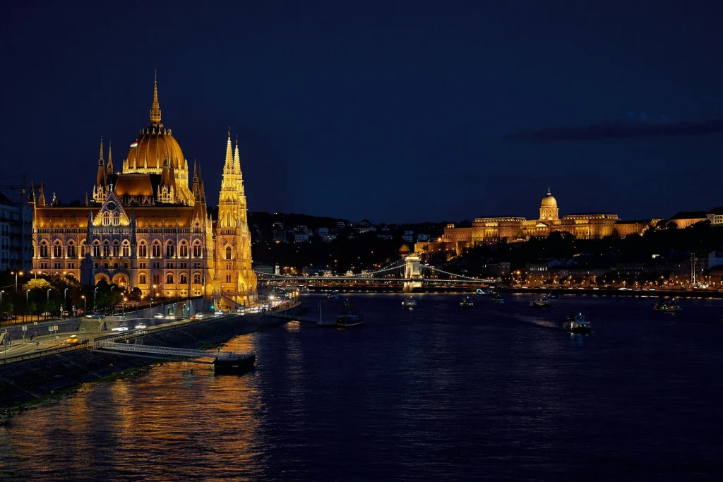 Choose the Perfect Europe Travel Package from Dubai 3 best europe tour packages from dubai